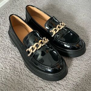 Chain Decor Slip On Loafers